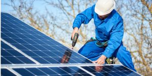 Installation Maintenance Panneaux Solaires Photovoltaïques à Montchevrel